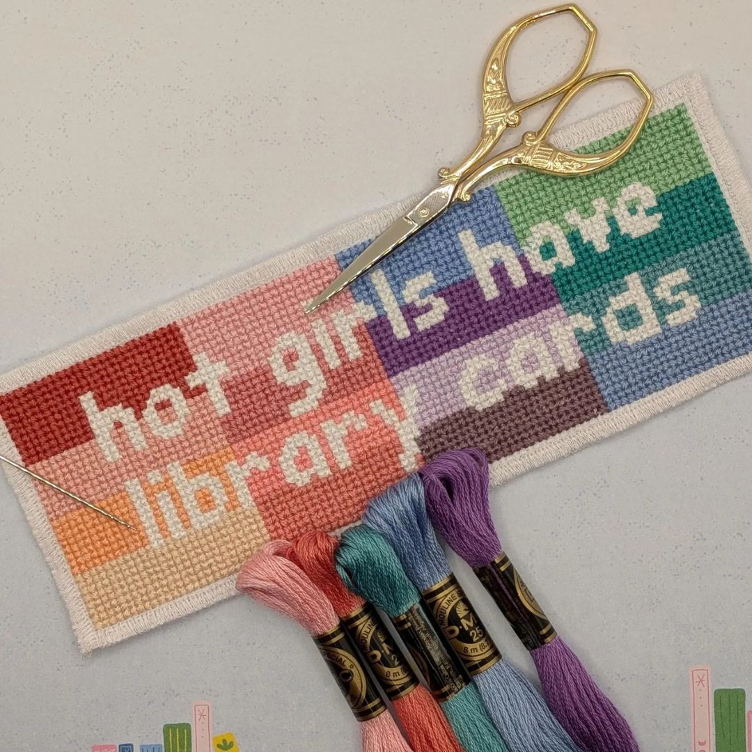 book-lover-gift-guide-monday-notes (3)