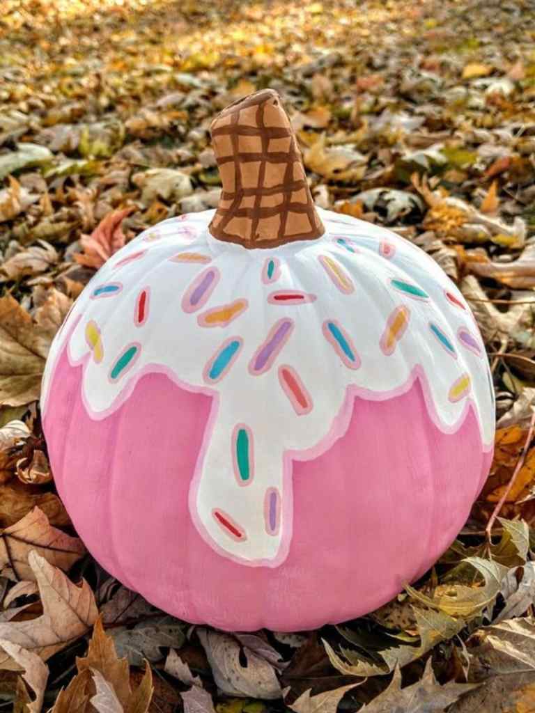 27 Pumpkin Painting Ideas You’ll Want to Recreate